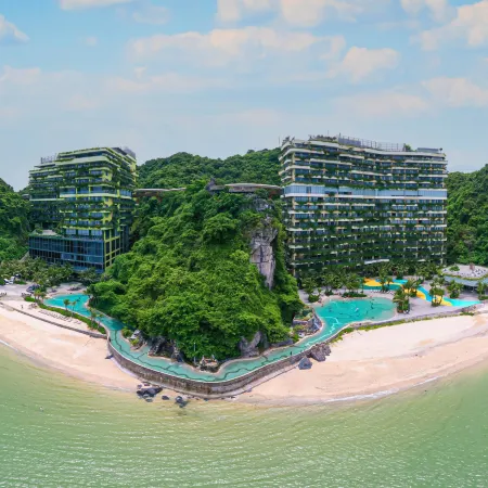 Vela Cat Ba Beach Resort, Flamingo Sea & Sand Residence
