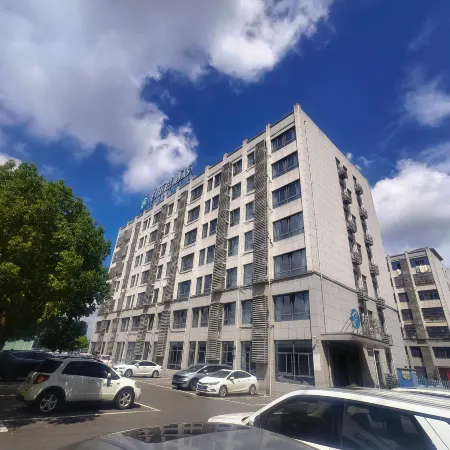 Nianbai Yulan Hotel (Feidong Anzhen Hospital)