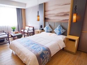 Taihe Kaida Business Hotel (Taihe People's Hospital)