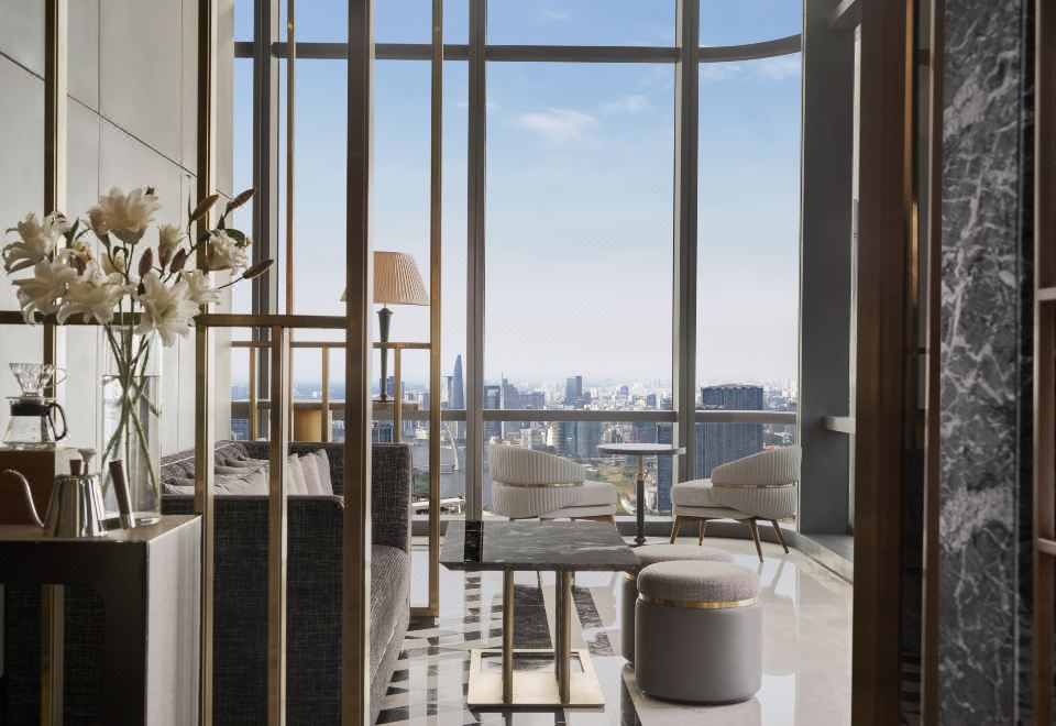 3. 빈펄 랜드마크 ..