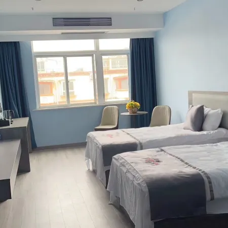 Fuyang Xinjia Business Hotel