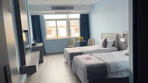 Fuyang Xinjia Business Hotel