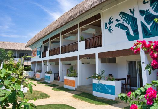 4. 아미한 리조트..