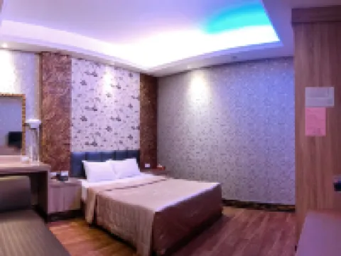 Maple Love Motel Hotels in Pingtung