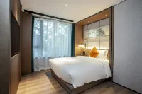 Slender West Lake Hot Spring Resort Yangzhou - balcony