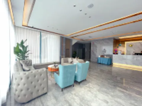 Chaoman Smart Hotel (Lincang People's Hospital City No. 1 Middle School)