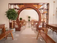 Fuxian Lake Jingran Inn (Guanglong Town)
