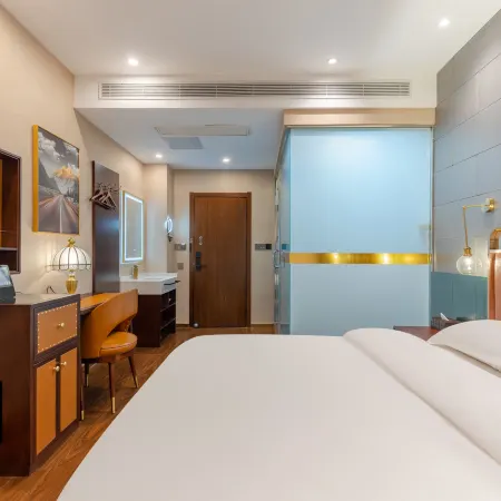 Victoria Hotel (Wangjiang Passenger Transport Center Leiyang Road)