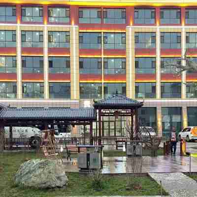 鹽立方酒店（茶卡店） Hotel Exterior