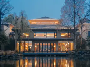 Top 4 Four-Star Hotels in Chibi