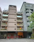 Crown Hotel - parking