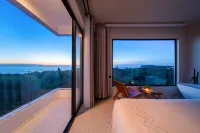 Weizhou Island Weiqi Light Luxury Seaview Holiday Homestay (Dishui Danping Branch) Hotel di Distrik Haicheng