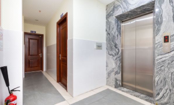 Rita Hotel near Tan Son Nhat Airport