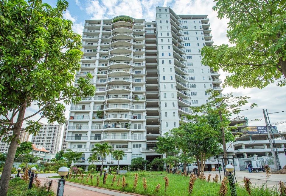 소카 프놈펜 레지던스 왕궁 뷰