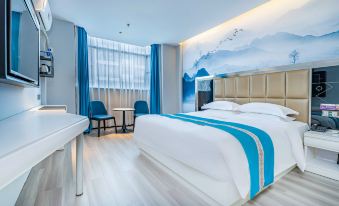 Ease Hotel (Changyang Qingjiang Gallery)