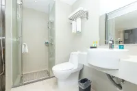 City Comfort Inn Hotel (Baise Jingxi Fortune Plaza)