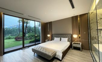 Venus Villa Flamingo Dai Lai by MAPSTAR