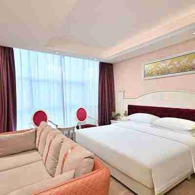維也納國際酒店(賀州高鐵站店) Rooms