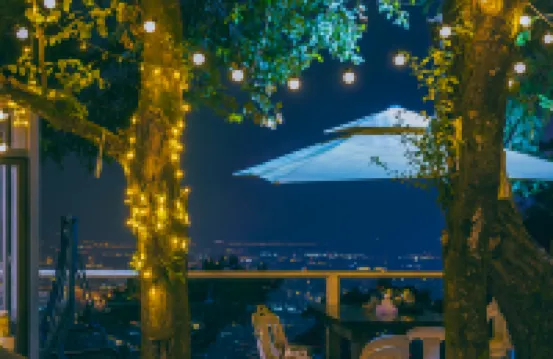 MOUNTAIN SIDE | MARE NUBIUM