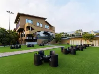 Longmen Nankunshanju Qiushuiju Private Tang Hot Spring Homestay