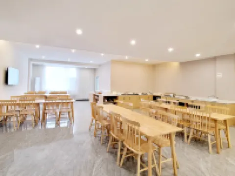 Ginza Jiaxuan Light Residence Hotel (Dong'a Station Branch) Hoteles en Dong'exian