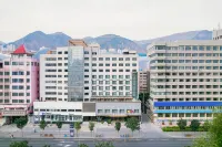 Rezen Hotel (Lanzhou Eastern Market Provincial Meteorological Bureau Subway Station) Hotel in zona Lanzhou University No.1 Branch Campus Hengshan Hall