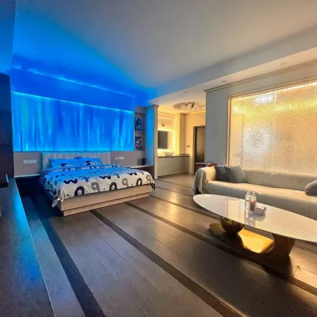 Lechang Internet Celebrity Apartment