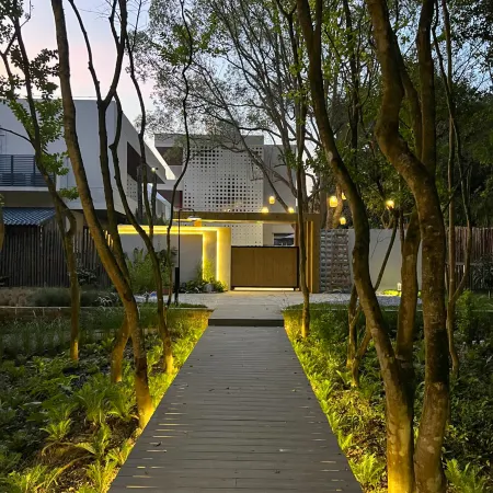 Huizhou Youju Guye Shanye Private Tang Homestay