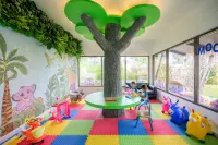 Thavorn Palm Beach Resort Phuket - Familien