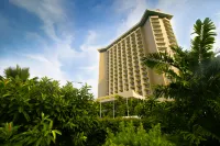 Century Park Hotel Hotel dekat IEMELIF Cathedral