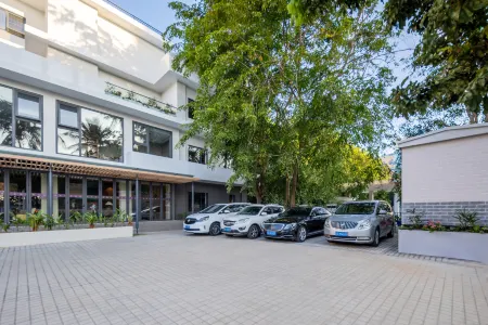 Sanya icare Aiqi Hotel (Dadonghai No.1 Harbour City)