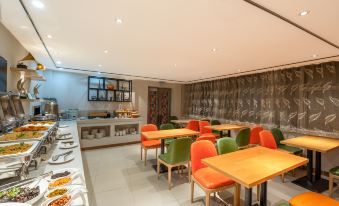 Lianyin · Qimeng | LOTUSHIDE · DREAM Lianhua · Boutique Hotel (Gongbei Port Zhuhai Station)