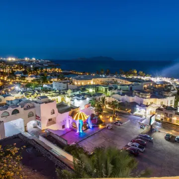 Domina Coral Bay Resort, Diving , Spa & Casino Отели рядом с достопримечательностью «Shark 's Bay Beach»