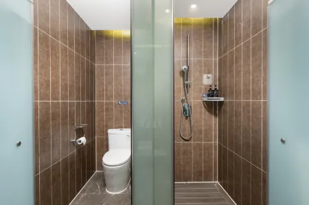 Ibis Hotel (Jinlong Subway Station, Shunde, Foshan) Отели рядом со станцией Beijiao Railway Station