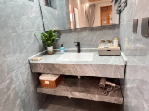 Ancient Road Stars Xiaozhu