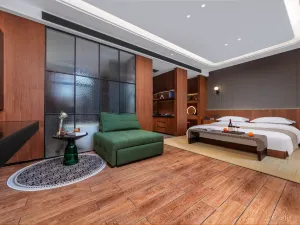Floral Hotel·No.7 Mansion
