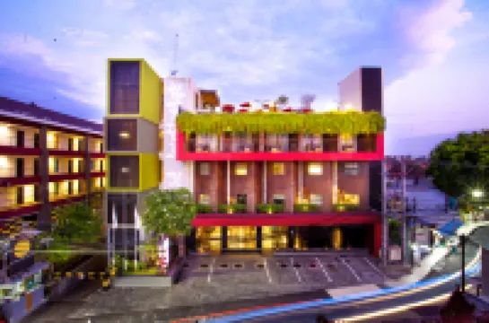 เซฟน เลกีน โรงแรมใกล้หาดเลจีอัน