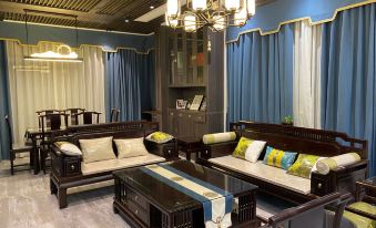 Wuyuan Fengyin Mountain Lodge