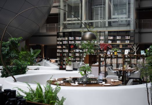 메후드 레스티 호텔 위치