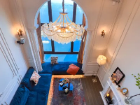 Xiyue Designer Scenic Apartment (Zhanjiang Jinshawan Beach)