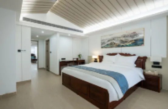 Jing'an Jiuling Yifeng Hotel