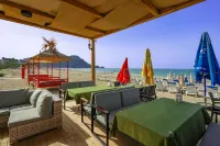 Kleopatra Arsi Hotel - بار