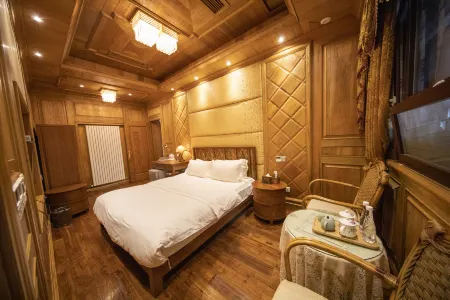 Qionglai Ruiyuan Homestay Отели рядом с достопримечательностью «Wenjunjing Park»