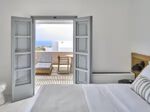 Vedema, a Luxury Collection Resort, Santorini