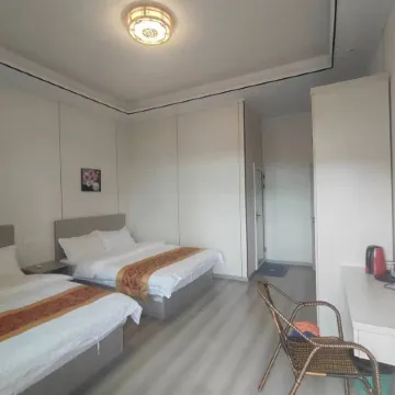 Guli Liuxiyuan Homestay