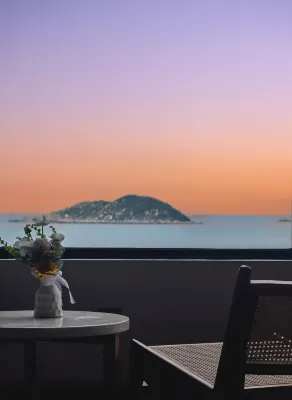 South Australia light Maple house