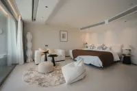 Xihui Cliff Hotel ，Shengsi