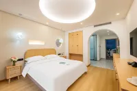 Hailuogou · Tianmu Yunju · Snow Mountain Viewing Garden Boutique Homestay Hotels near Maozedong Tongzhi Zhudi Site