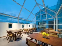 Nalati Xianchuang Yunying Scenic Homestay (Nalati Scenic Area)