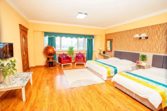 Jinzhu Business Apartment Отели рядом с Аэропорт Маньчжоули